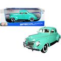 1939 Ford Deluxe Light Green 1/18 Diecast Model...