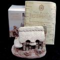 Lilliput Lane Farriers Cottage Thatched Collect...