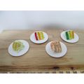 DOLLS HOUSE MINIATURE FOOD 4 SLICES OF CAKE - 1...