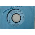 A1-MOTOWN-MICHAEL JACKSON ‎– BEAT IT-UK 7" SING...