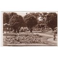 B979 WORTHING - BEACH HOUSE PARK. RP POSTCARD