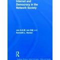 Routledge Studies in Global Information, Politics and Society: Internet and Demo