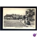 Berkshire DATCHET North Green Postcard by Frith...