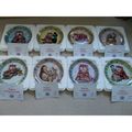 Danbury Mint Collectors Complete Set Of 8 Bagpu...