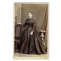 Victorian cdv photo young woman long frock Stok...
