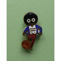Robertson's Jam 1950's Footballer Badge