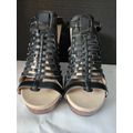 Jambu Valentina Women's Black Leather Woven Ope...