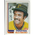 1982 Topps baseball card 458 Willie Montanez- P...