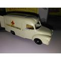 Matchbox - No14 Bedford Lomax Ambulance - repli...