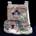Lilliput Lane Milestone Thatched Cottage Collec...