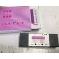 NEW STC 4A 120-1/8 PNEUMATIC SOLENOID VALVE, 4A...