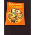 Betty Crocker’s Cookbook –HC book – 1976 – orig...