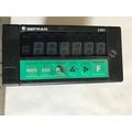 GEFRAN 2351-R0-1-0 TEMPERATURE CONTROLLER,10-30...