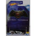 HOT WHEELS ' BATMAN vs SUPERMAN ' 2011 DODGE CH...