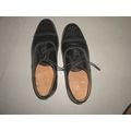 Gleneagles all leather shoe 8.5 Black brogue we...