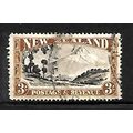 NEW ZEALAND 1942 3s MOUNT EGMONT SG 590c FINE USED