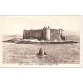 29 - Carantec - le château du Taureau