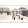 76 - LE HAVRE - rue de Paris et l'hôtel de ville