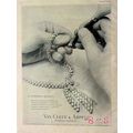 VAN CLEEF AND ARPELS 1960 world famous signatur...