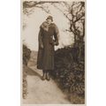 Glamour Lady In Woods Fox Stole Real Fur OId Fa...