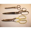 LOT OF VINTAGE SCISSORS PINKING SHEARS WISS RIC...