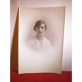 UNKNOWN YOUNG LADY antique portrait photograph ...