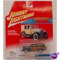 JOHNNY LIGHTNING :WOODYs & PANELs series 41 CHE...