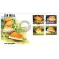 Papua New Guinea 1986 Living Marine Shells,Firs...