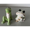 2 X SMALL CERAMIC FROGS