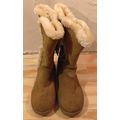 NWT Universal Thread Natural Suede Fur Boots Si...