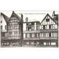 51 - REIMS - Vieilles Maisons de la Place des M...