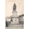 28 - Chartres - LA STATUE DE MARCEAU