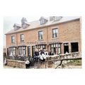 ptc5633 - Yorks. - Children sit on a Wall in Bo...