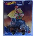 HOT WHEELS ' BATMAN ' Land Rover Defender 110 H...
