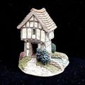 Lilliput Lane Hampton Moat Cottage Collectable ...