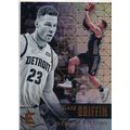 2017-18 Panini Essentials 22 Blake Griffin Detr...