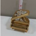 Figurines Pianos Collectible Crystals Metal Gol...
