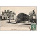 27 - PONT AUDEMER - la Gare et jardin public