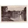 Buckingham Palace from the Lake St James Park L...
