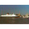 Cunard QUEEN ELIZABETH 2 Liverpool Postcard (Wi...