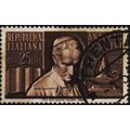 Italy. 1955 25L S.G.910 Used