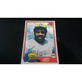 1981 Topps Card # 215 Larry Hisle Very Good-Exc...