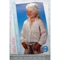 Vintage: Sirdar 4626 cardigan, pom pom
