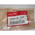 4 X Honda Valve Spring 14751-ZE1-000 Genuine Ho...