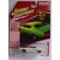 JOHNNY LIGHTNING 1971 FORD TORINO COBRA . white...
