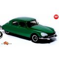 HTF KEYCHAIN GREEN CITROEN DS/ID 19/21/23D FREN...