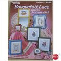 BOUQUETS & LACE CROSS STITCH LEAFLET 1982 LEISU...