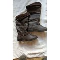 Brand New Ladies Size 39 (6) Knee High Brown Boots