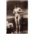 REAL PHOTOGRAPHIC REPRODUCTION EDWARDIAN ERA FRENCH FEMALE NUDE POSTCARD (4353)