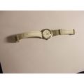 WATCHES / SPARE PARTS OR RENOVATE (10/01)